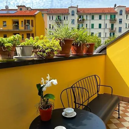 Moderno E Luminoso Con Terrazzo, M2 Malpensa Train Apartmán Milán