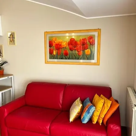 Apartmán Moderno E Luminoso Con Terrazzo, M2 Malpensa Train Milán