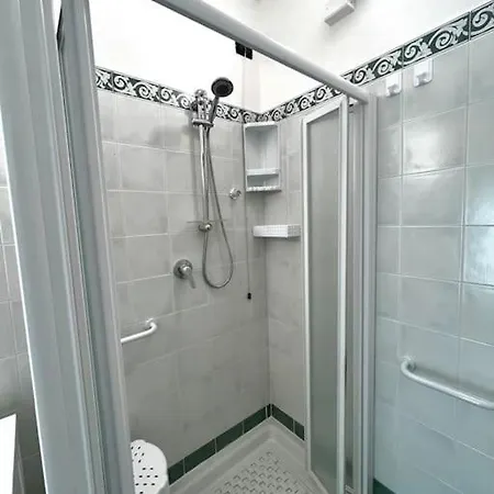 Moderno E Luminoso Con Terrazzo, M2 Malpensa Train Apartmán Milán